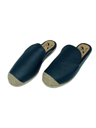 ZAPATO BAJO ESTILO MULES MODELO GALIA NIKITA SHOES 