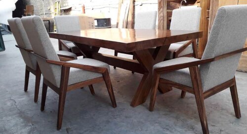 COMEDOR CROSSWOOD
