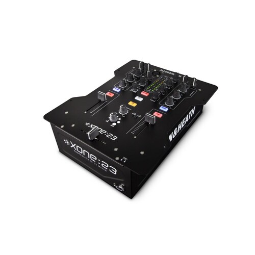 MEZCLADORA PARA DJ ALLEN & HEATH XONE 23 .