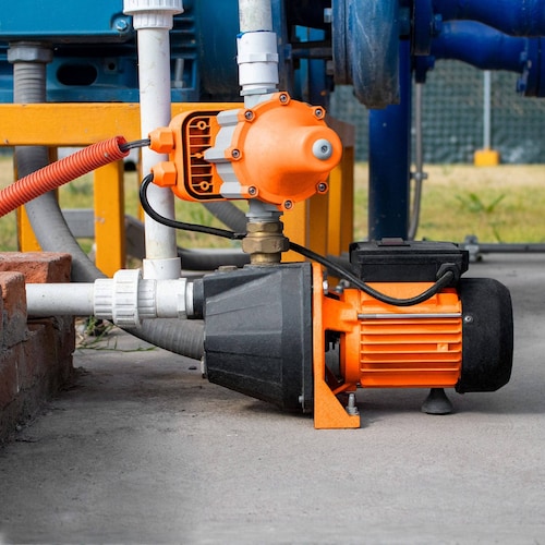 Bomba Presurizadora 1 HP, 4 Tomas Simultáneas De Agua, Altura 38 m, Flujo 53 L/min