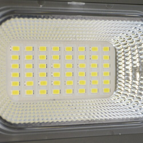 Lampara Led 90w Panel Solar Alumbrado Publico Suburbana Luminaria