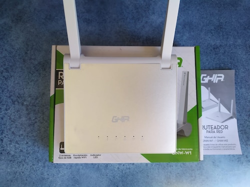 ROUTER INALAMBRICO GHIA 300MBPS MULTIMODO ACCESS POINT REPETIDOR 3 PUERTOS LAN PUERTO WAN ANTENAS