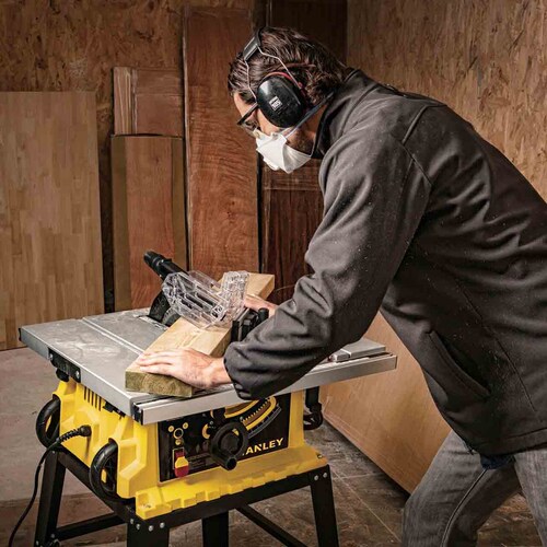 Sierra Banco o Mesa 10 In 1800w Con Disco De Madera Stanley