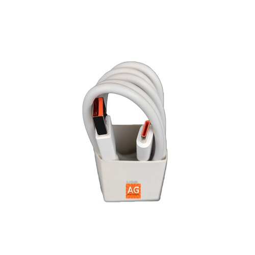 Cable Xiaomi naranja USB Tipo-c para carga rápida de 6A.