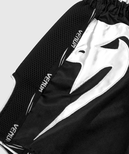 Shorts De Muay Thai Venum Giant