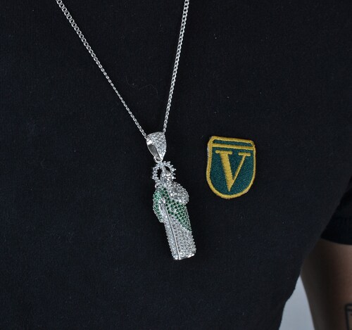 San Judas Manto Dije  VAROURO Y Cadena Cubana Plata Ley 925