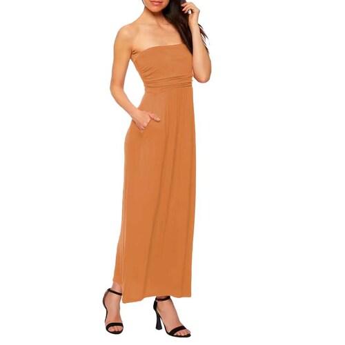 Maxi vestido straplees con bolsas