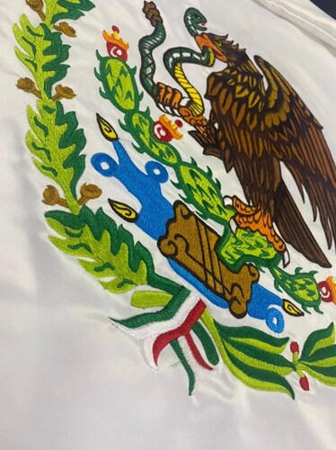 Bandera de México doble tela de Razo 60x1.05 bordado en colores
