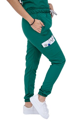 Pijama Quirúrgica Verde Jade Jogger Antifluidos Dama