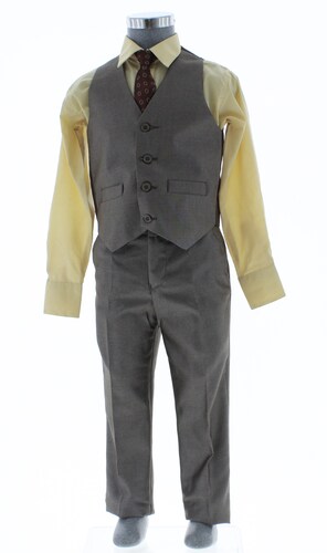 Traje de Vestir Niño Tres Piezas Color Cafe 2926 4 a 18 Años.