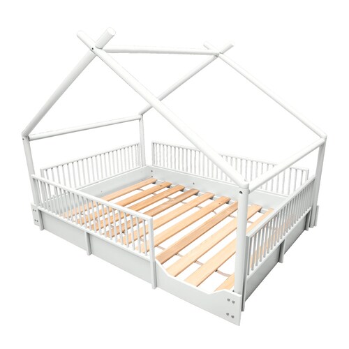 Cama Matrimonial de madera Montessori con barandales removibles .