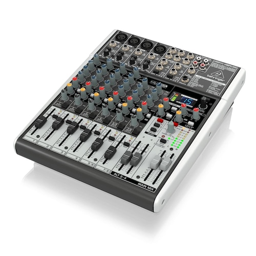 Mezcladora Behringer X1204usb Xenyx 8 Canales efectos 
