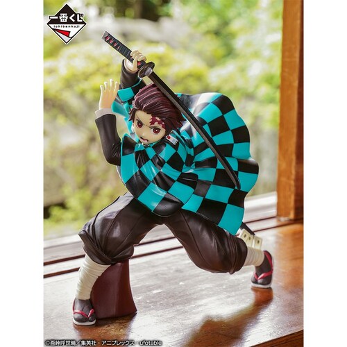 Tanjiro Kamado Figura Bandai Ichibansho Figura 18cm