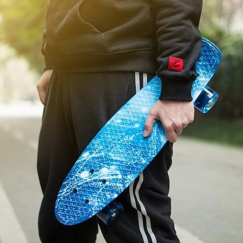 Patineta Led Con Herramienta T color Azul
