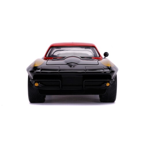 Hollywood Rides – Marvel Black Widow – Chevy 1966 échelle 1:24 – Voiture Moulée Sous Pression Avec Pièces Ouvrantes – Figurine Black Widow De 7 Cm Incluse – Dès 3 Ans