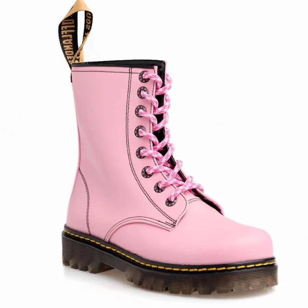 Botas metaleras 2025 para mujer