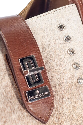 Bolso tote A ÁNGELOZANO de Piel con Pelo vacuno natural y estoperoles con cosmetiquera Modelo Alexa