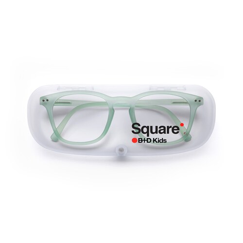 Lentes con filtro de luz azul para niños marca B+D modelo Square Screen Kids Unisex con varillas lfexibles Disponibles en 4 colores diferentes.