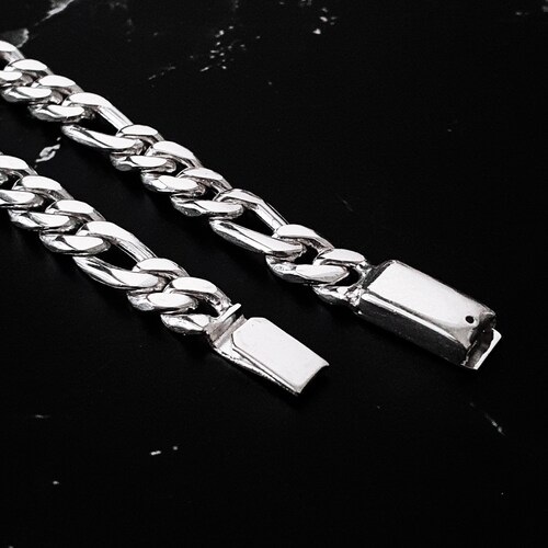 Esclava de plata .925 para Hombre hecha a mano, diseño Figaro. Incluye certificado y caja de regalo