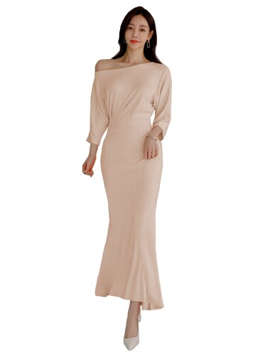 Vestido asimetrico corte coreano manga tres cuartos