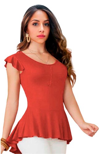Blusa con cola de pato, cuello redondo
