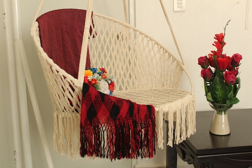 Hamaca Silla Columpio de Algodon con macramé Color Natural .