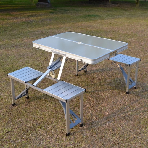  Mesa de picnic plegable portátil, 47.2 x 23.2 in, mesa de  campamento enrollable de aluminio con bolsa de transporte y dos sillas, mesa  de comedor de baja altura para interiores y