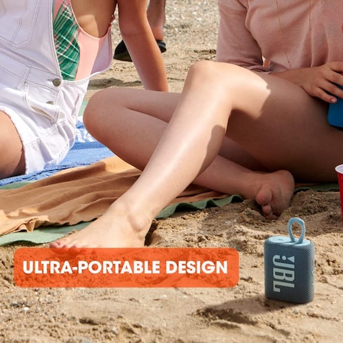 JBL Go 3, Bocina Portátil Bluetooth, 4.2 W de Potencia, Reproducción 5 Horas, Resistente al Agua y al Polvo IP67 - Rojo.