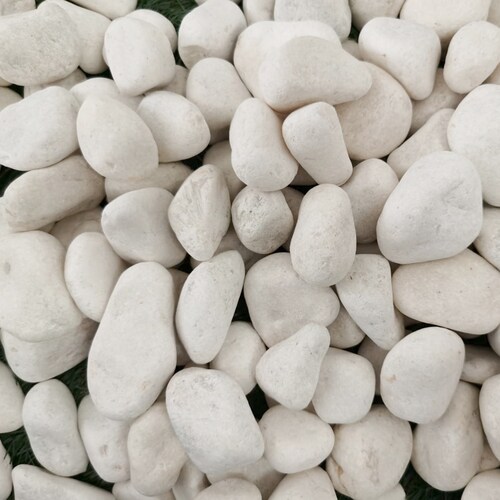 Piedra decorativa Onix Blanca de 1 1/2"