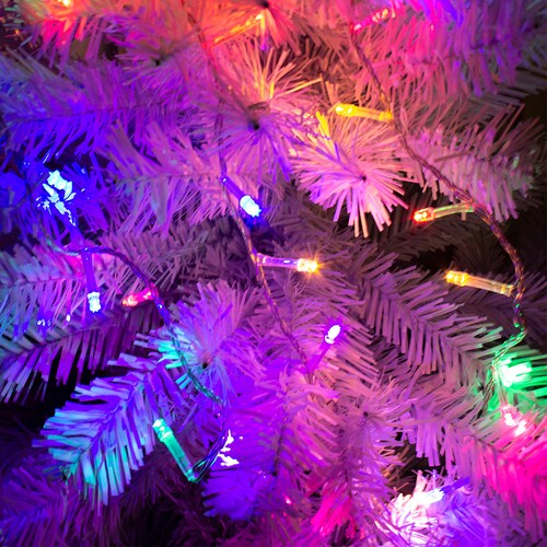 Serie Decorativa Paquete 6 Pz Luz Led Multicolor 60 Focos 8 Funciones Cable Transparente 3 m