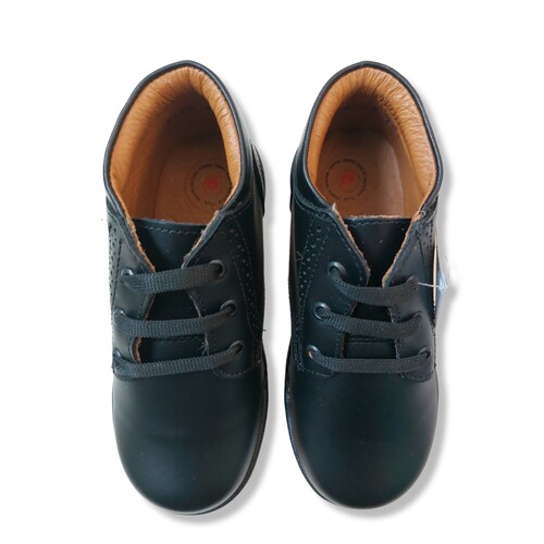 Zapato para niño Dogi.