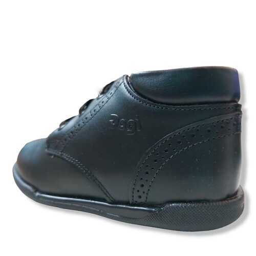 Zapato para niño Dogi.
