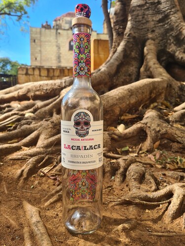 Mezcal Artesanal Laca Laca 100% Agave Espadín Joven 750ml