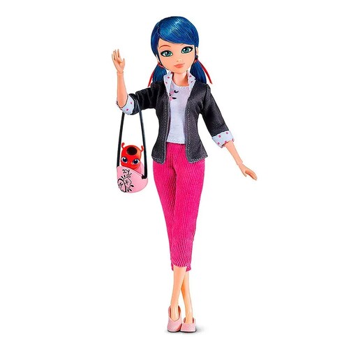 Miraculous Ladybug Marinette.