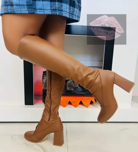 Botas Largas Piel Sintética Elástica Stretch Dama a la Rodilla Negras Para Invierno Tacón Alto 9cm