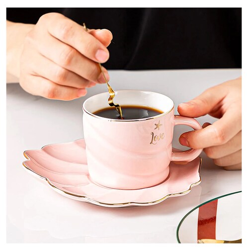 Taza De Café De Cerámica Y Juego De Platillos