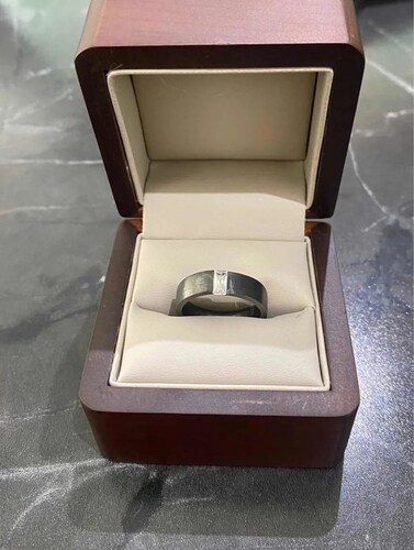 Anillo Promesa Caballero Oro Negro 18k + Regalo