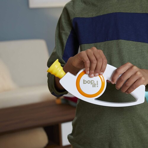 Juego De Mesa De Destreza Electrónico Bop It Gira y Estira