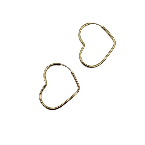 Aretes tipo Arracadas en Forma de Corazón- Baño de oro 18K- Dorada
