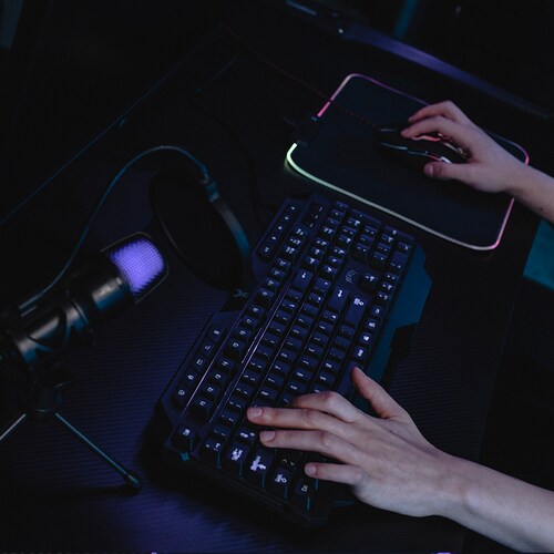 Kit Teclado y Mouse Gamer  Para Computadora Beast Abysmal Stf 