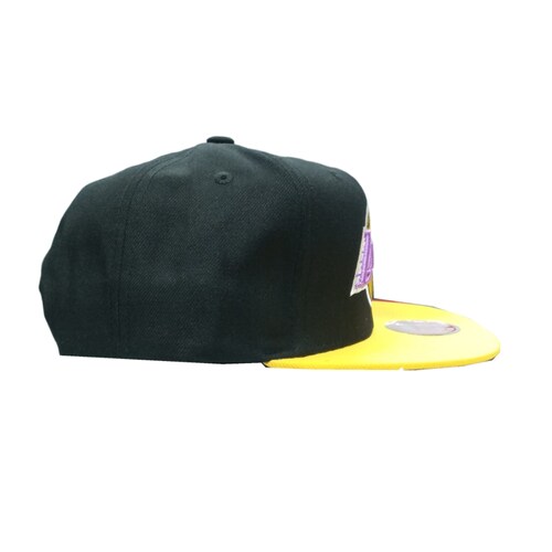 Gorra Mitchell & Ness Snapback Los Lakers Negro JS190792