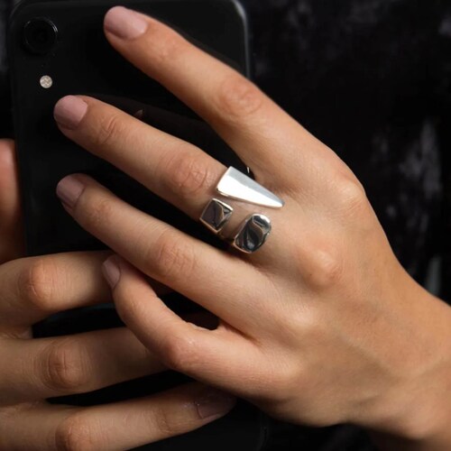 Anillo ajustable diseño Figuras Asimétricas de plata ley .925 certificada