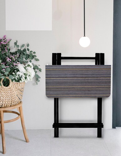 Mesa plegable auxiliar multiusos.
