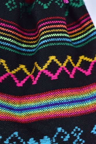 Eulalia Colecciones- Muñeca Mexicana Modelo Querétaro. Pieza de colección de 38 cm. Hecha a Mano. Creación Original, variedad de colores en telas, detalles y accesorios .