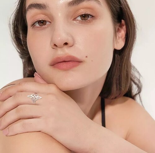 Anillo Nudo De Bruja Para Mujer Acero Inoxidabl Ajustable