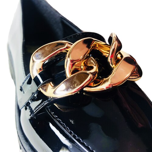 Mocasines de moda para mujer, diseño puntal. Delia Torres®