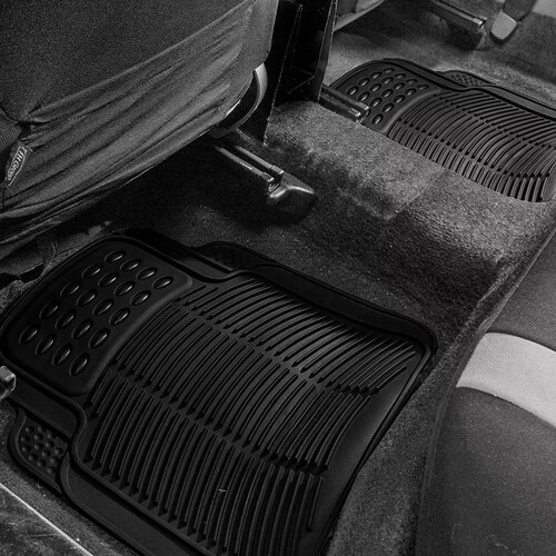Juego Tapete 4 Piezas Uso Rudo Autos Y Camionetas Universal