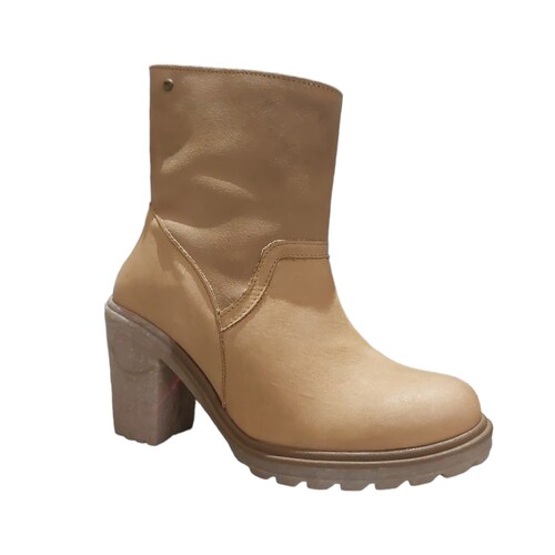 Bota mostaza dama Levi´s.