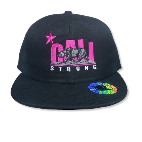 Gorra Cali Strong Snapback Flat Visor Negro-Rosa 362345