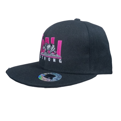 Gorra Cali Strong Snapback Flat Visor Negro-Rosa 362345